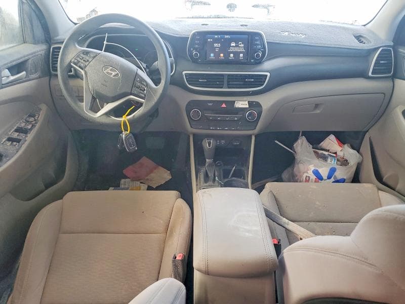 2020 HYUNDAI 4DR 8
