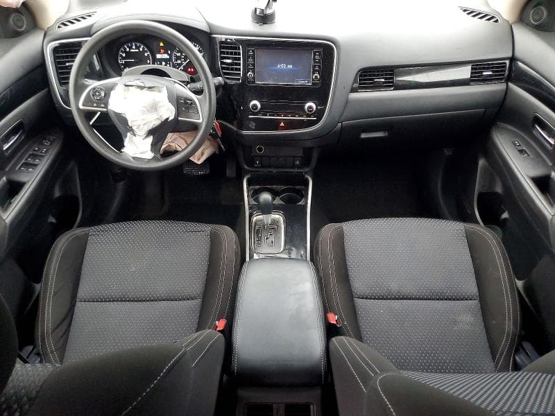 2020 MITSUBISHI OUTLANDER ES 8