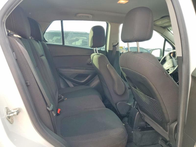 2018 CHEVROLET TRAX LS 10