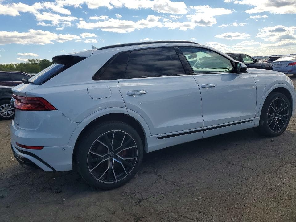 2020 AUDI Q8 PRESTIGE S-LINE 3