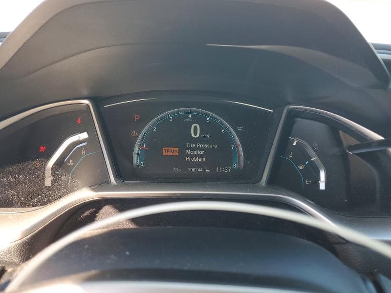 2018 HONDA CIVIC EX 9