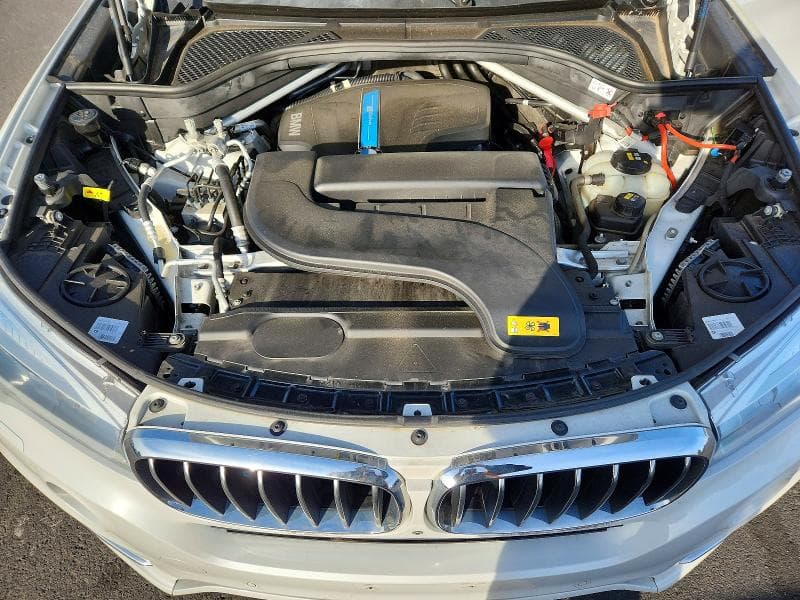 2017 BMW X5 XDR40E 12