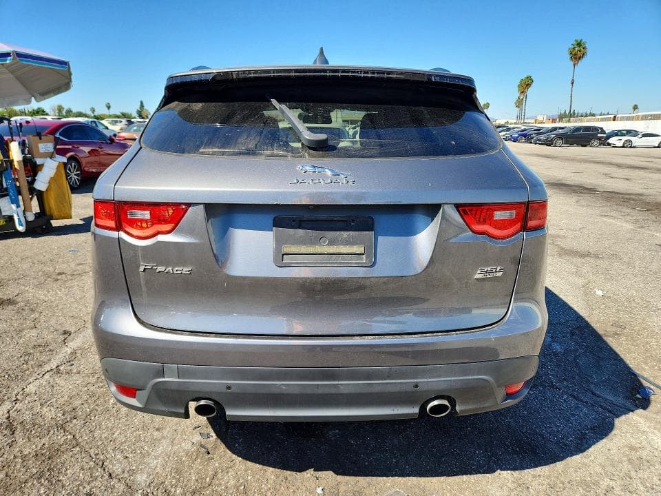 2018 JAGUAR F-PACE PRESTIGE 6