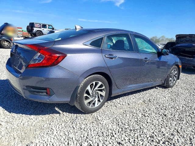 2017 HONDA CIVIC EX 3