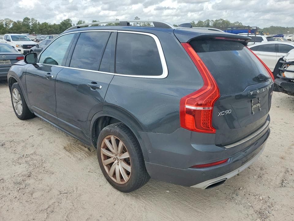 2017 VOLVO XC90 T6 2