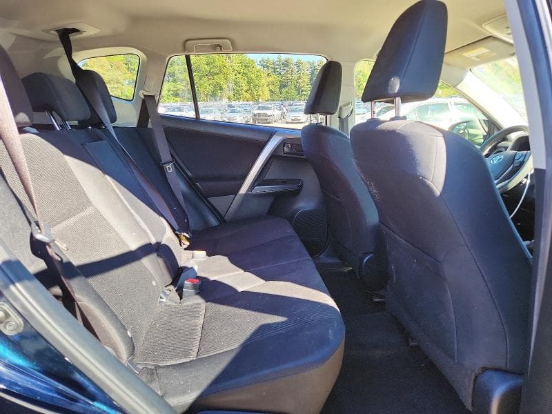 2017 TOYOTA RAV4 LE 11