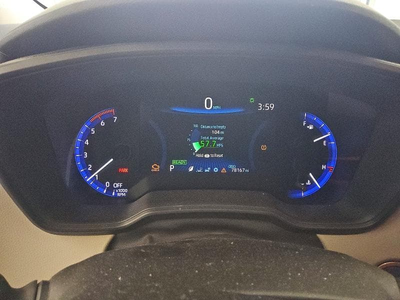 2021 TOYOTA COROLLA LE 9