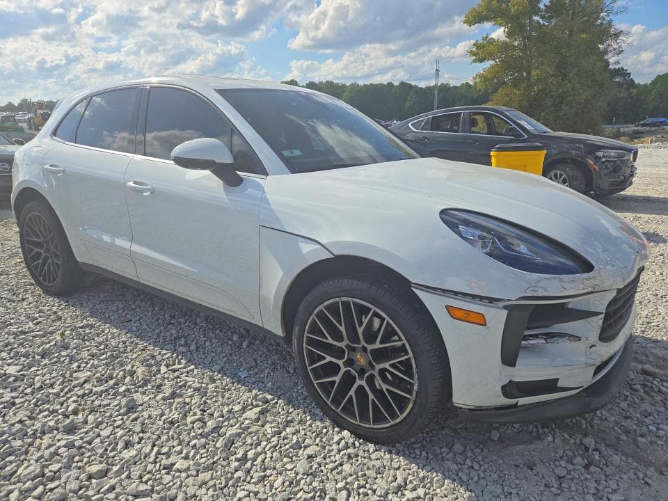 2020 PORSCHE MACAN 4