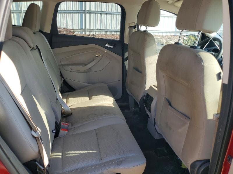 2017 FORD ESCAPE SE 11