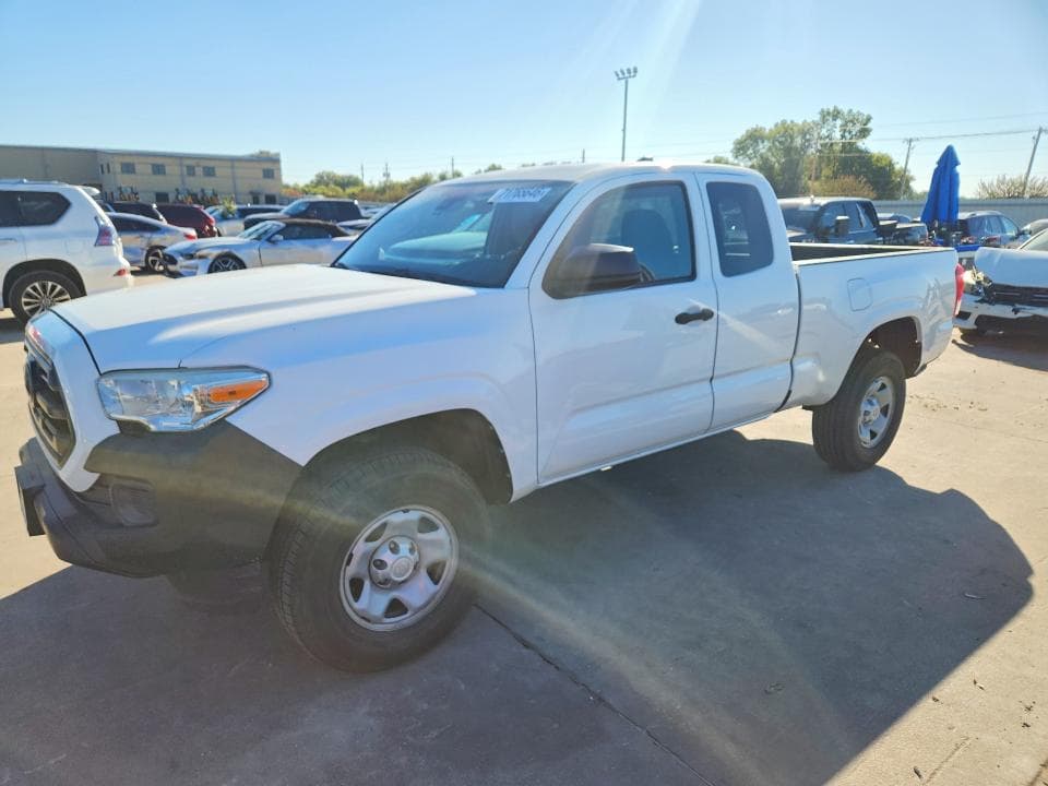 2019 TOYOTA TACOMA SR