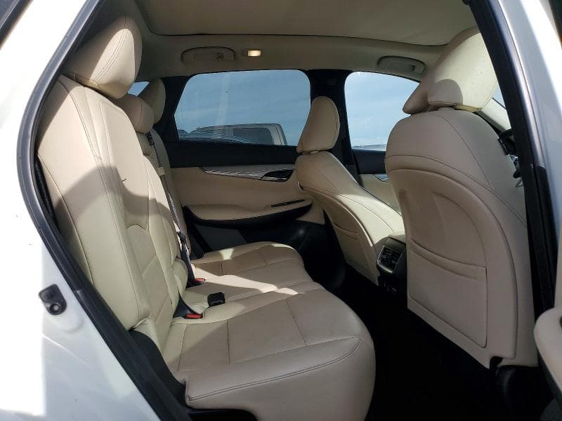 2019 INFINITI QX50 ESSENTIAL 11