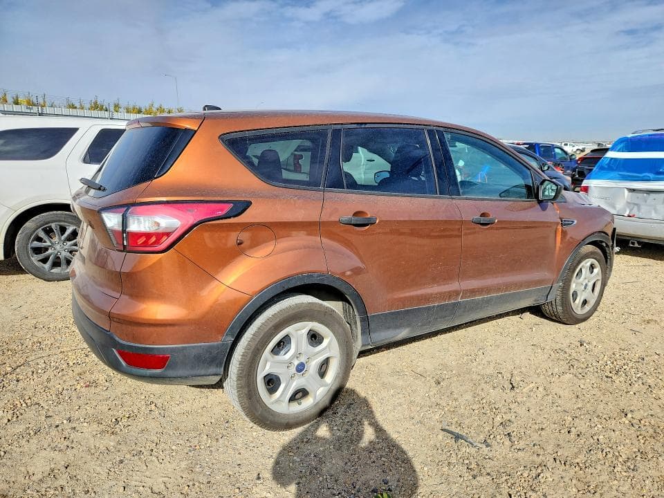 2017 FORD ESCAPE S 3