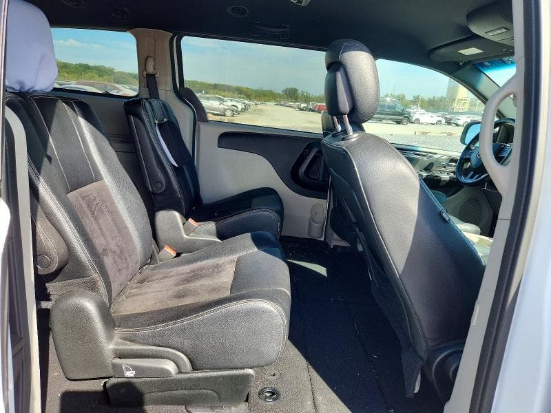 2017 DODGE GRAND CARAVAN SXT 11