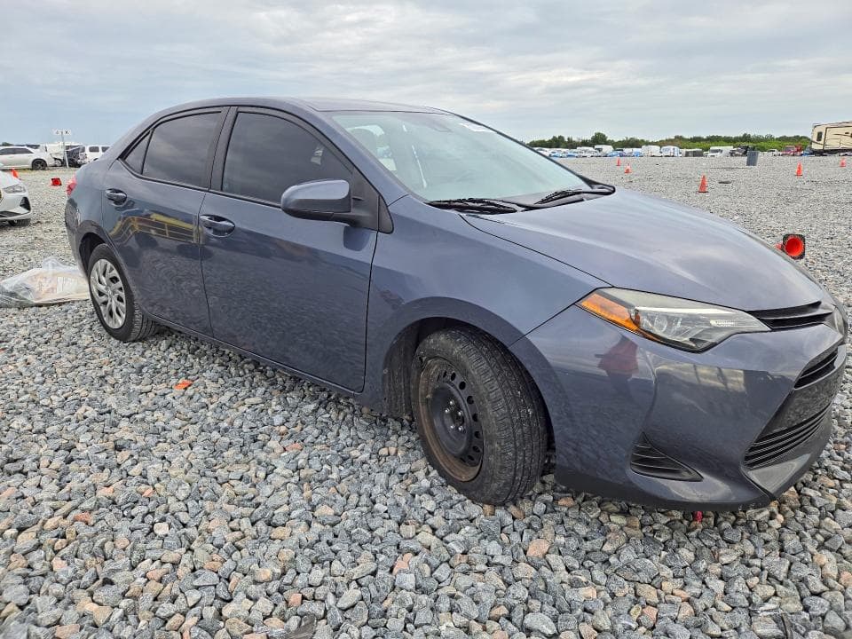 2019 TOYOTA COROLLA LE 4