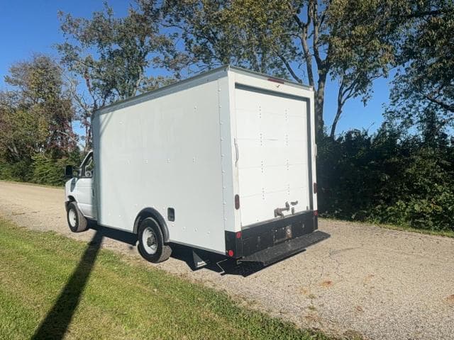 2022 FORD ECONOLINE E350 SUPER DUTY CUTAWAY VAN 3