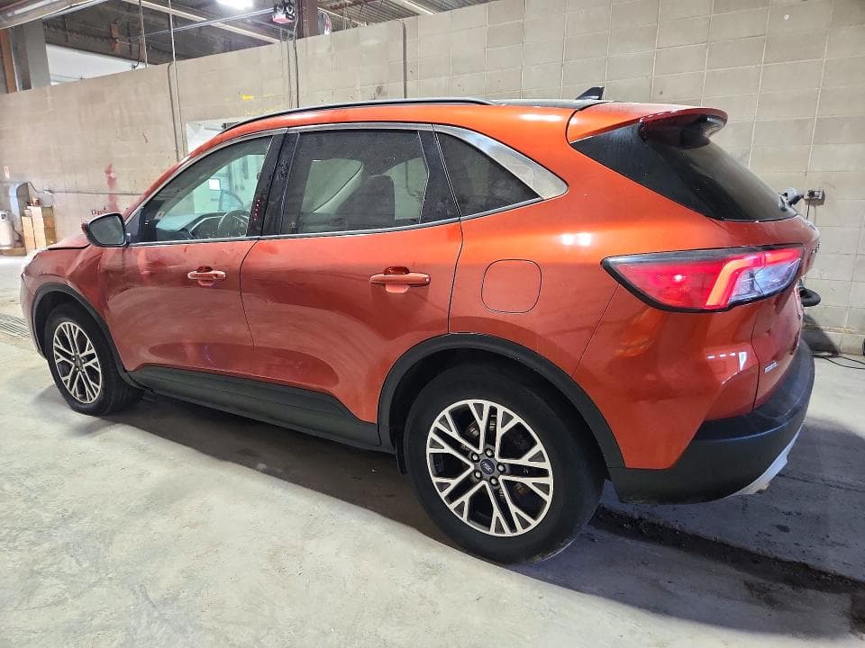 2020 FORD ESCAPE SEL 2