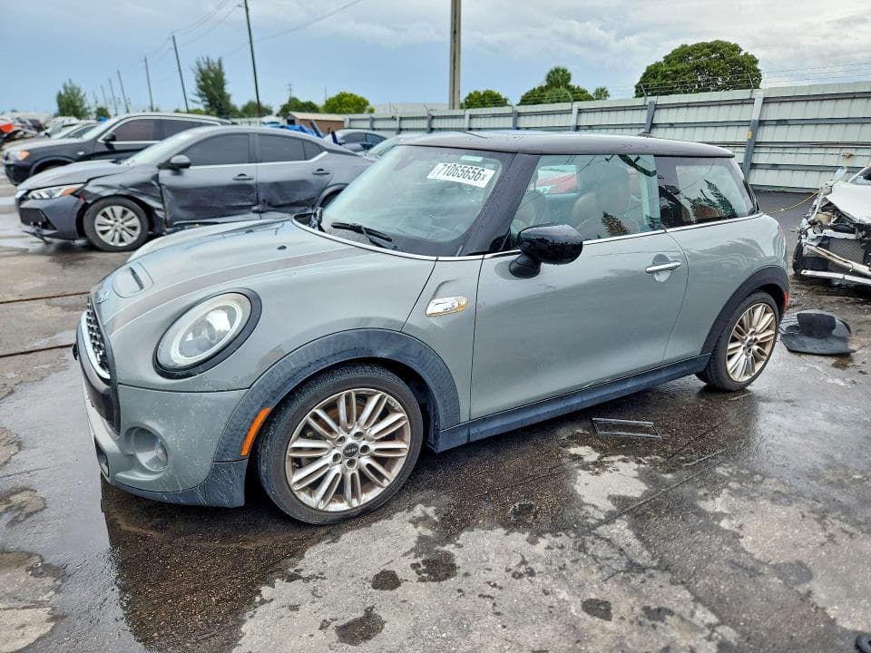 2020 MINI COOPER S
