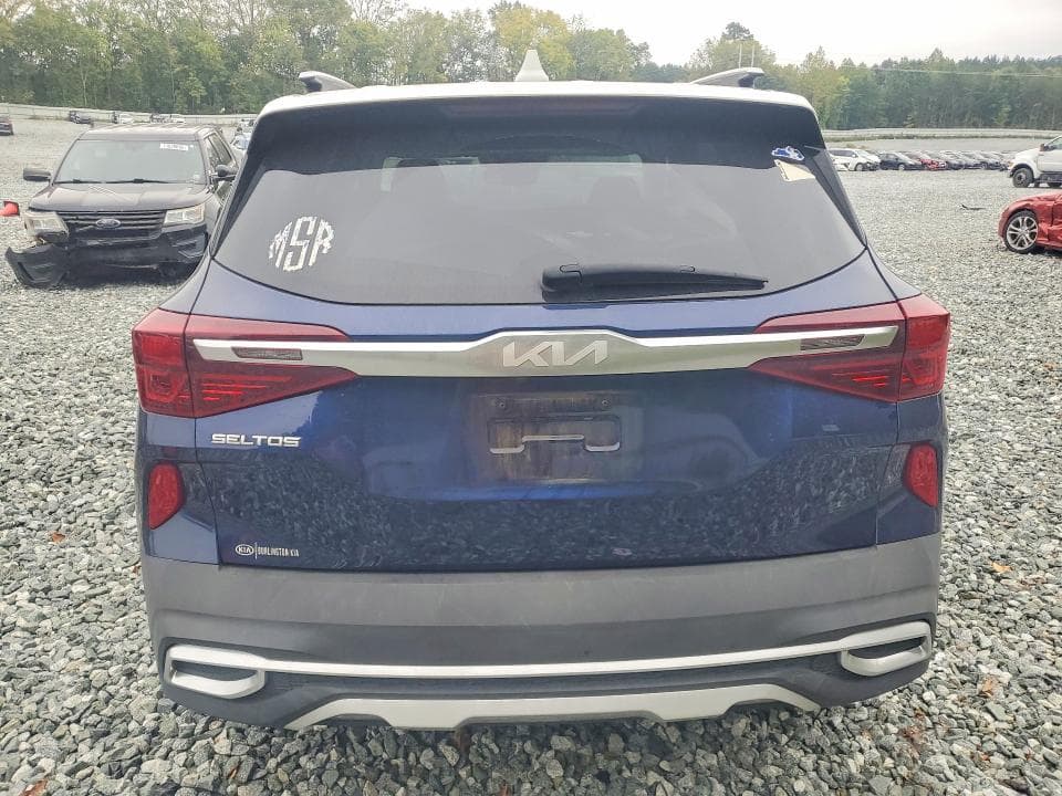 2023 KIA SELTOS S 6