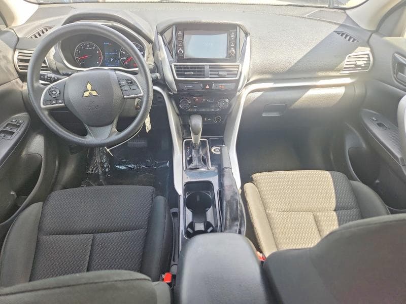2019 MITSUBISHI ECLIPSE CROSS ES 8