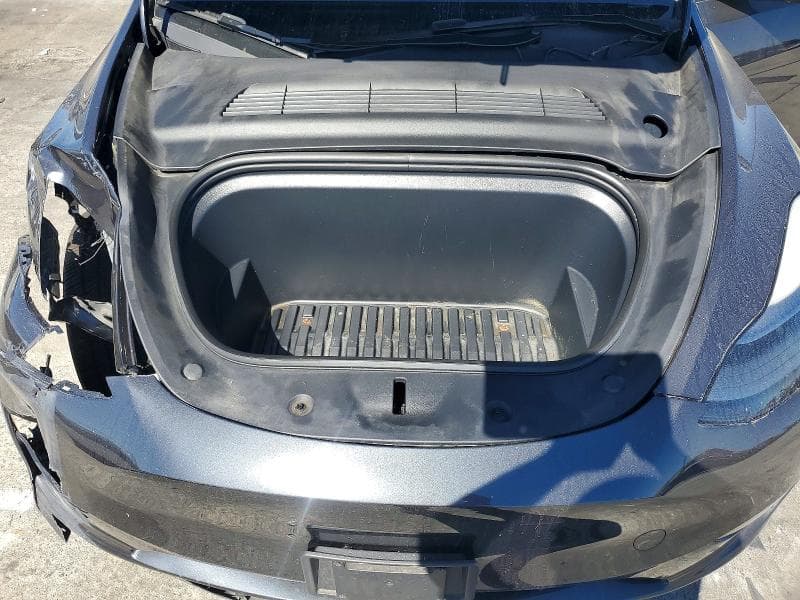2024 TESLA MODEL Y 11