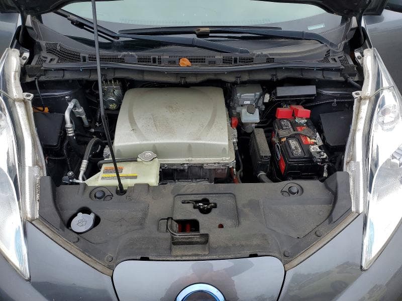 2017 NISSAN LEAF S 12
