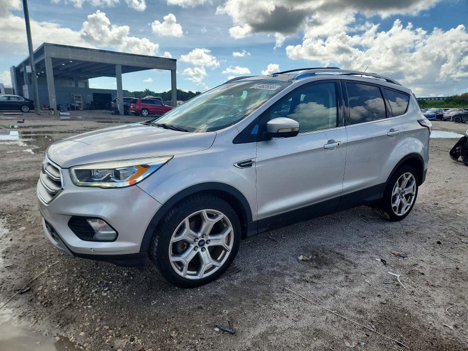 2017 FORD ESCAPE TITANIUM