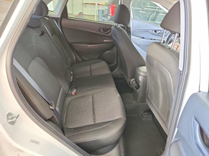 2023 HYUNDAI KONA SEL 11