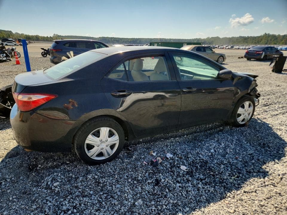 2017 TOYOTA COROLLA LE 3