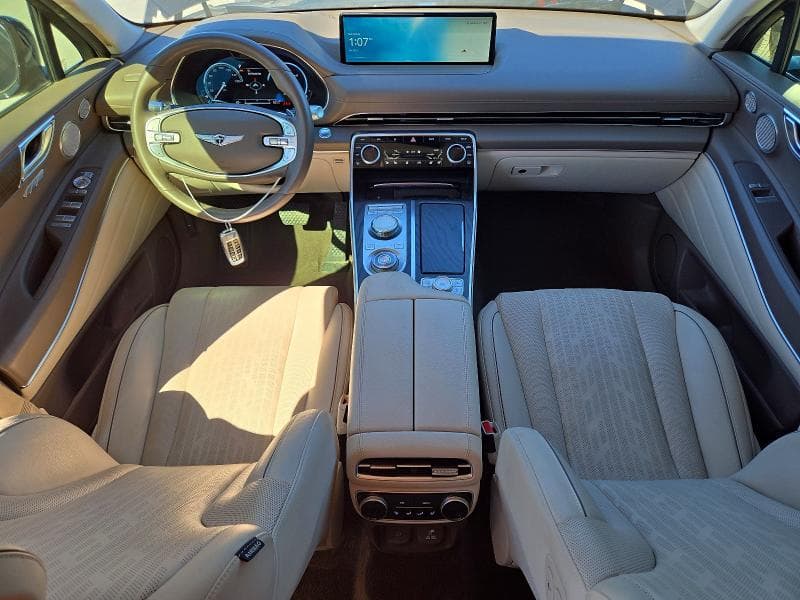 2024 GENESIS GV80 2.5T 8