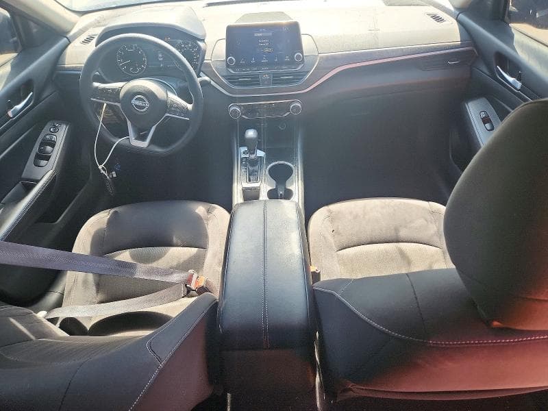 2024 NISSAN ALTIMA SV 8