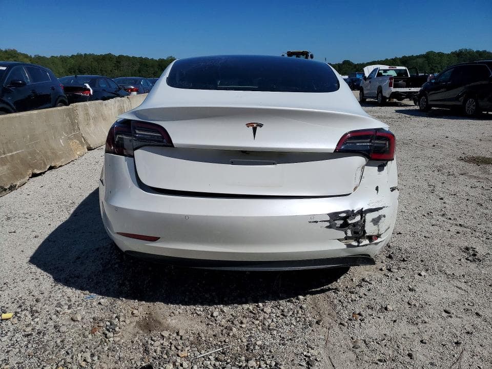 2021 TESLA MODEL 3 6