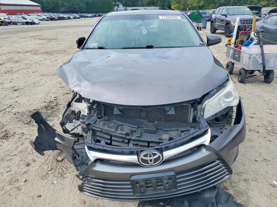 2017 TOYOTA CAMRY LE 5