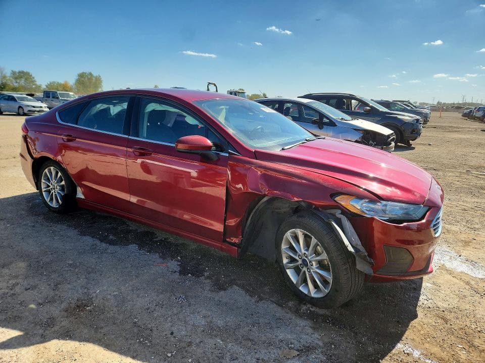 2019 FORD FUSION SE 4