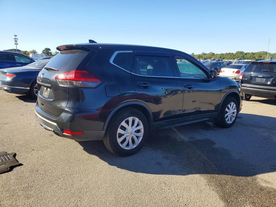 2017 NISSAN ROGUE S 3