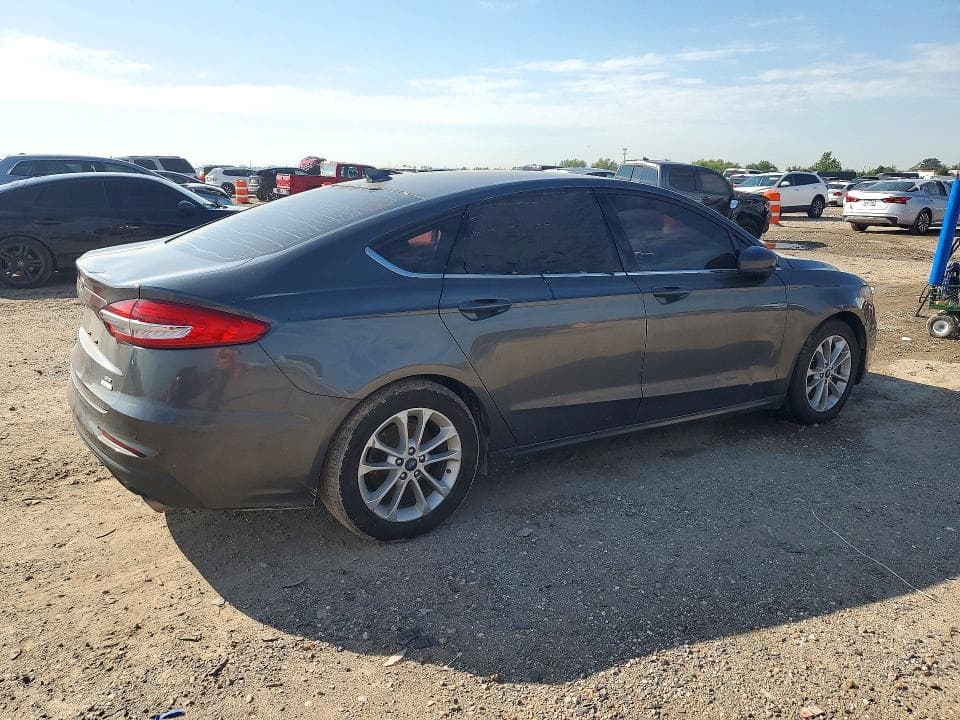 2020 FORD FUSION SE 3
