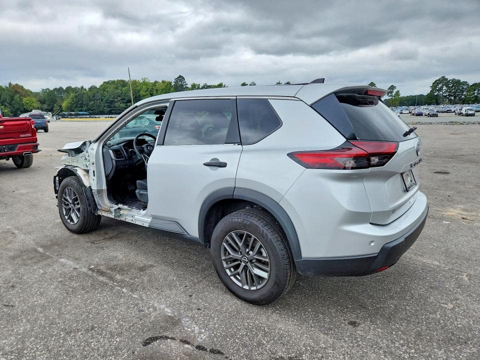 2024 NISSAN ROGUE S 2