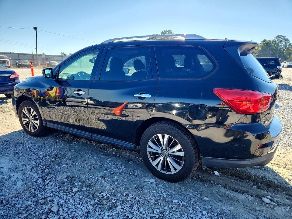 2017 NISSAN PATHFINDER SV 2
