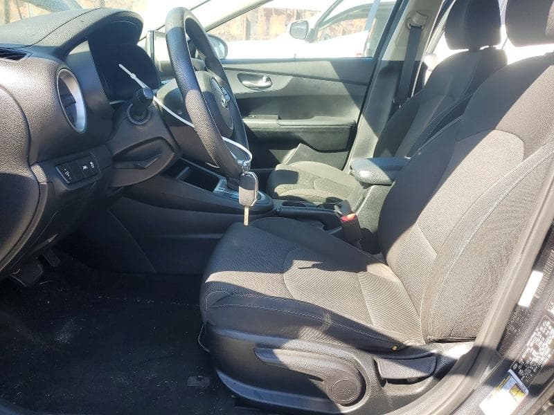 2019 KIA FORTE LXS 7