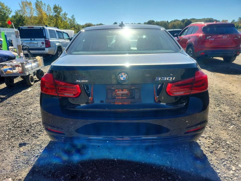 2018 BMW 330 XI 6
