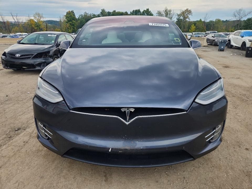 2018 TESLA MODEL X 5