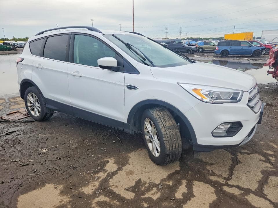 2018 FORD ESCAPE SEL 4