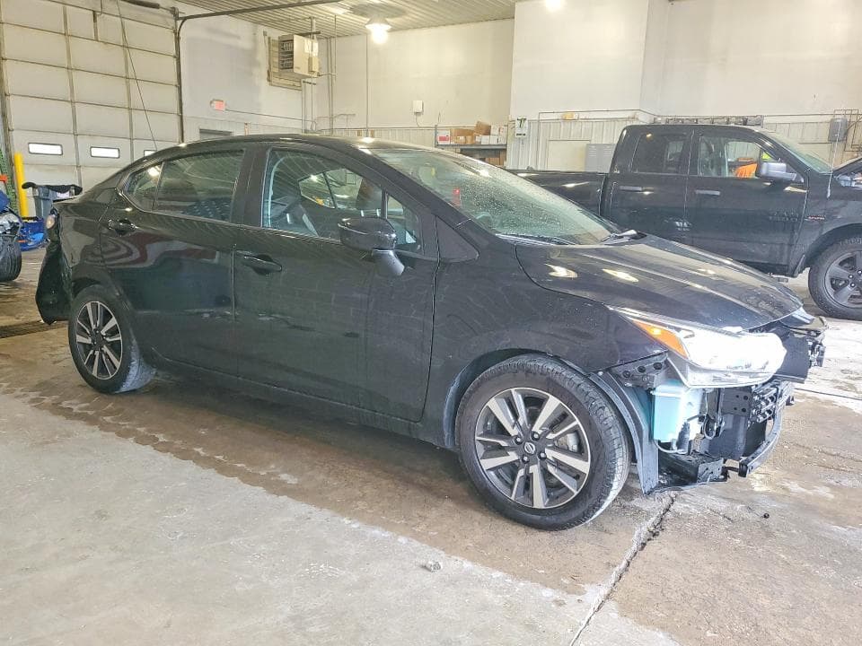 2021 NISSAN VERSA SV 4