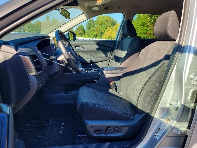 2025 NISSAN ROGUE SV 7