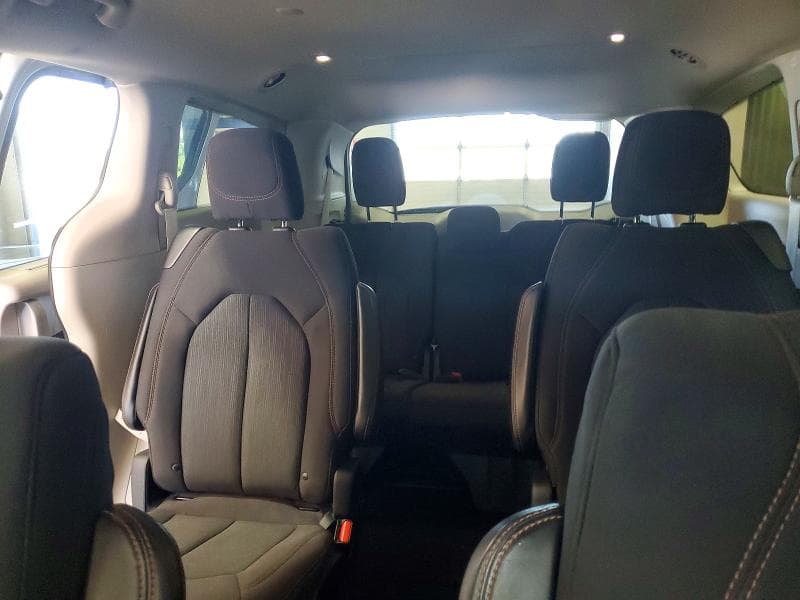 2019 CHRYSLER PACIFICA TOURING PLUS 10