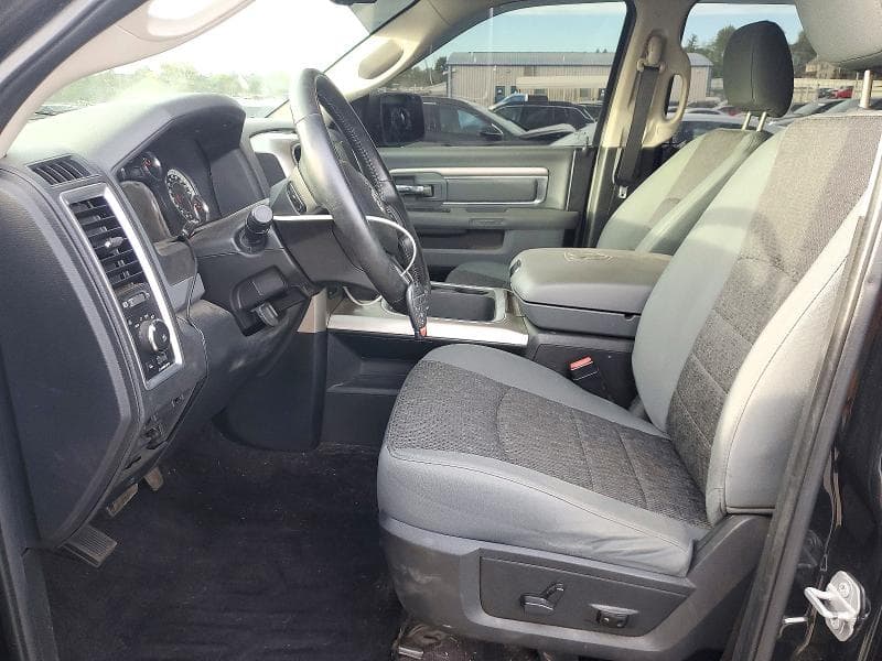 2017 RAM 1500 SLT 7