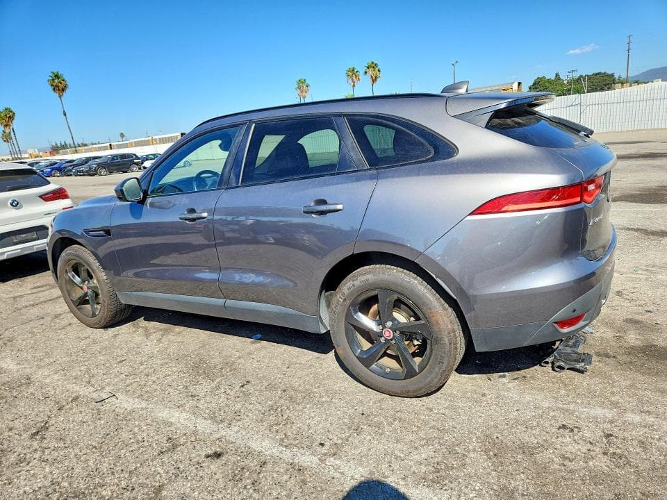 2018 JAGUAR F-PACE PRESTIGE 2
