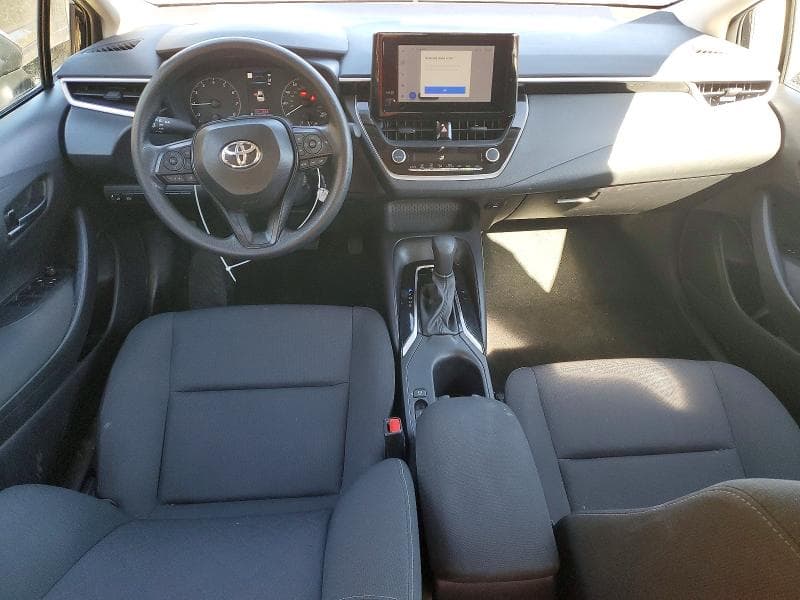 2025 TOYOTA COROLLA LE 8