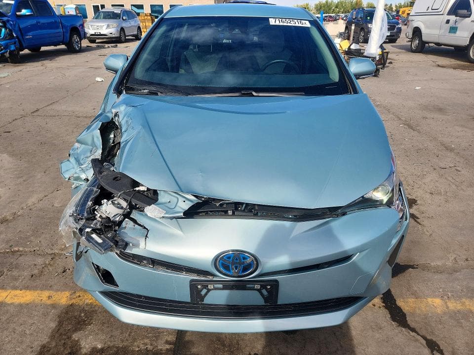 2018 TOYOTA PRIUS TWO 5