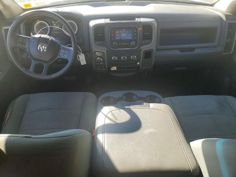 2017 RAM 1500 ST 8