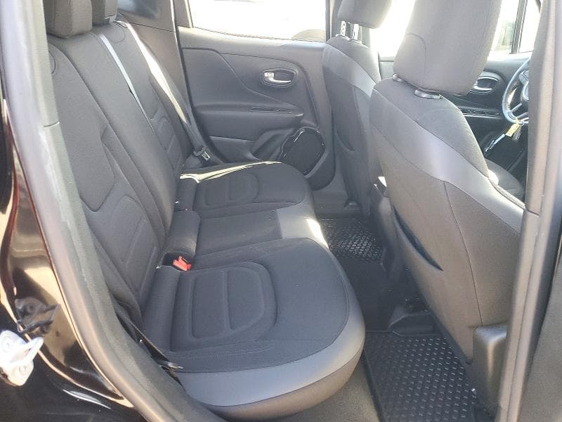 2017 JEEP RENEGADE LATITUDE 11